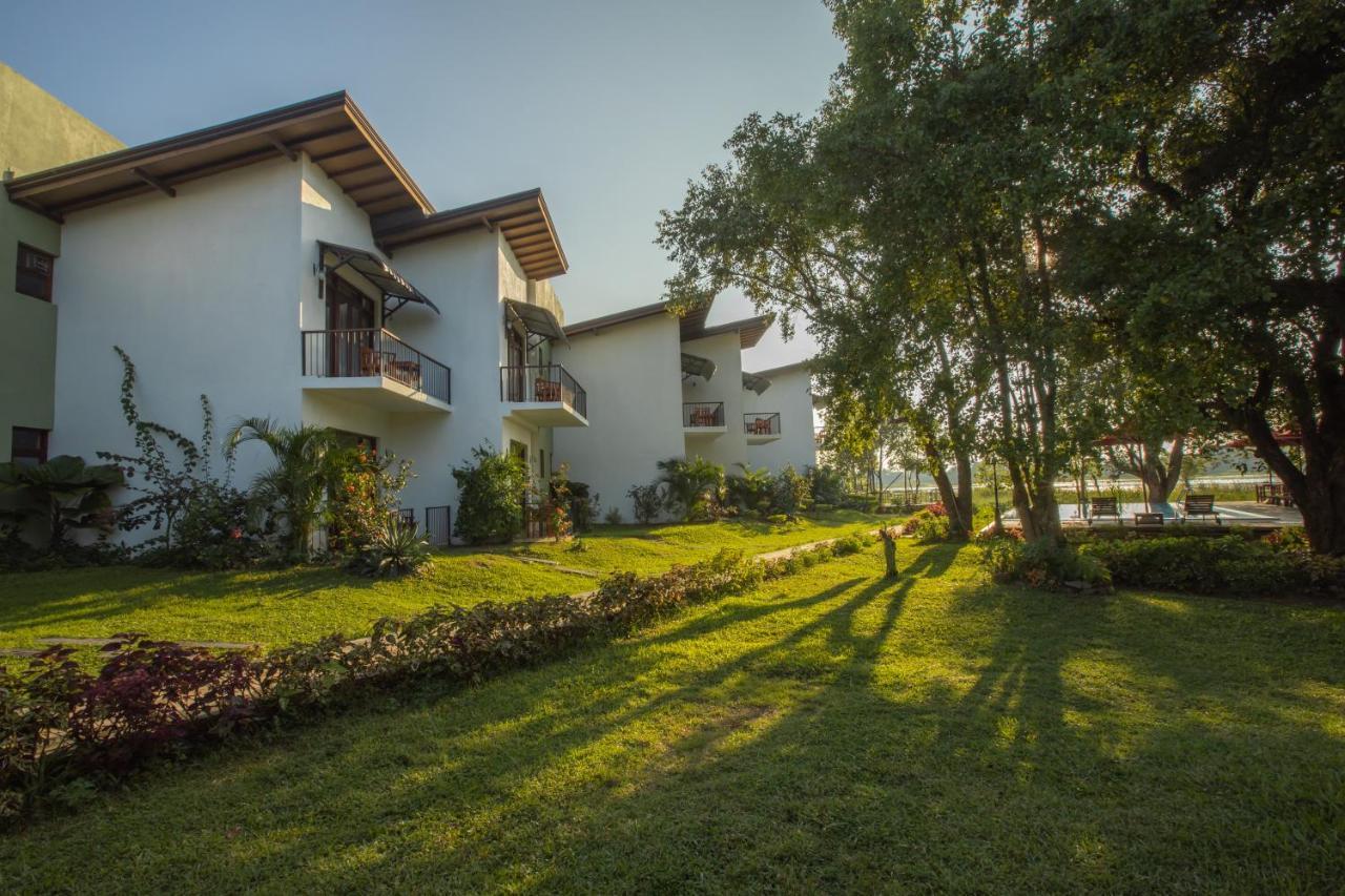 Sigiriya Wewa Addara Hotel - Hotel By The Lake ภายนอก รูปภาพ