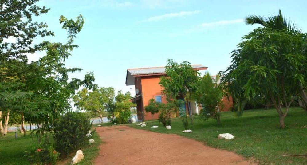 Sigiriya Wewa Addara Hotel - Hotel By The Lake ภายนอก รูปภาพ