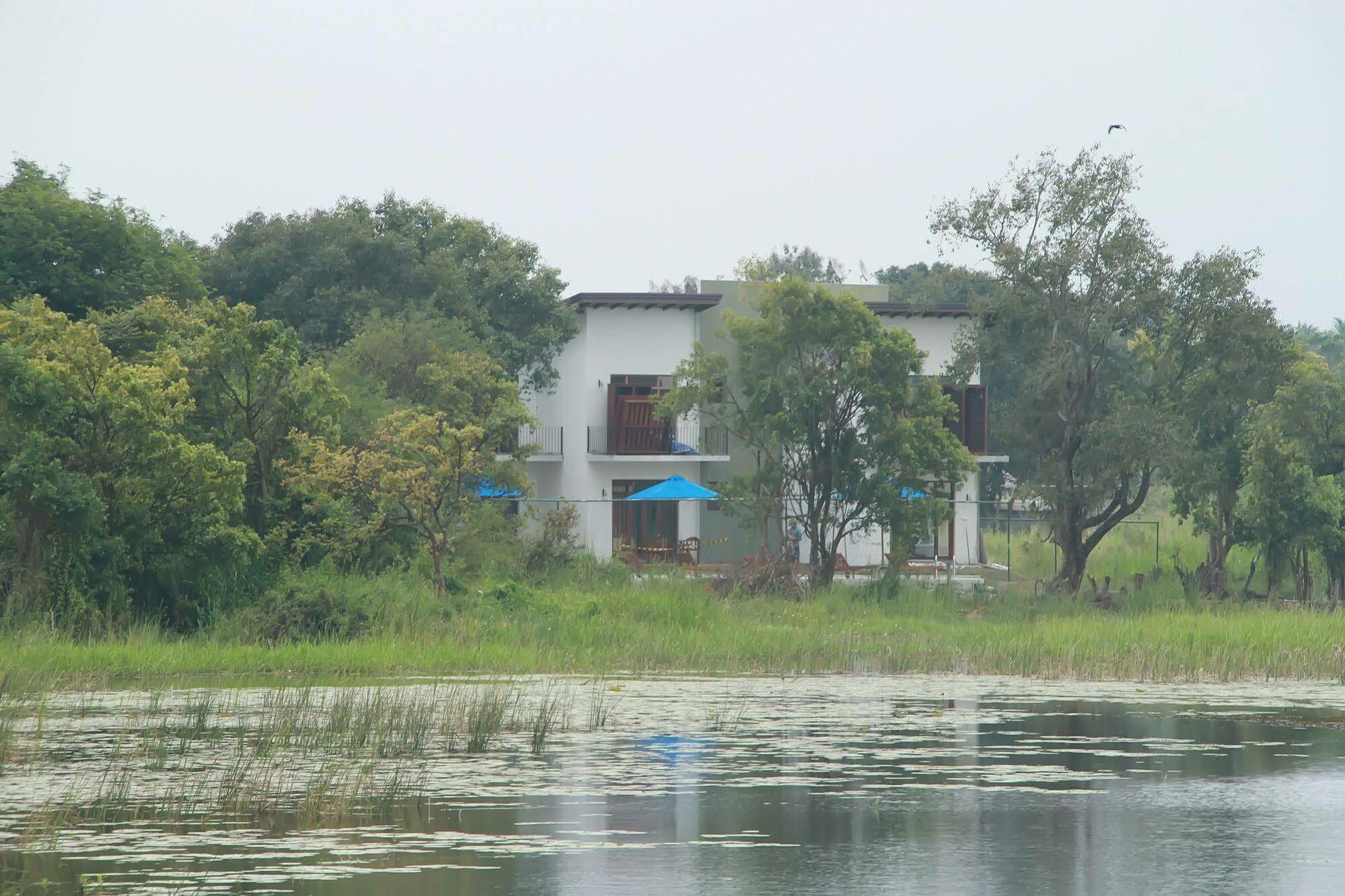 Sigiriya Wewa Addara Hotel - Hotel By The Lake ภายนอก รูปภาพ
